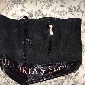 💘VS Tote bag